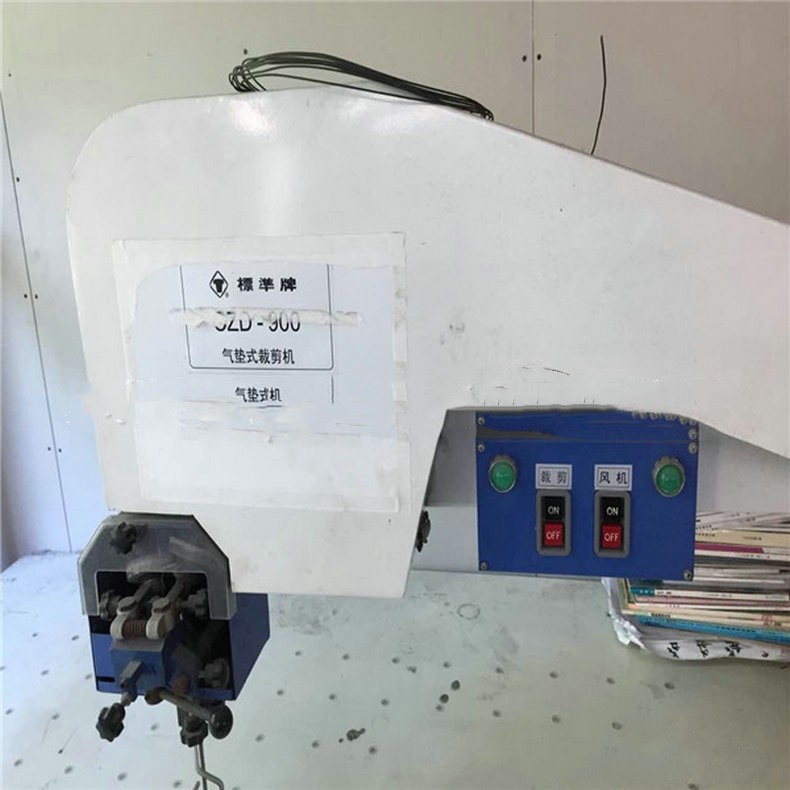 1200龙门裁布机